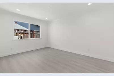 2521 Coconut Dr, San Jose, CA 95148 - Photo 33