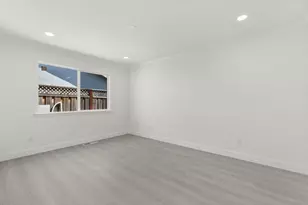 2521 Coconut Dr, San Jose, CA 95148 - Photo 33