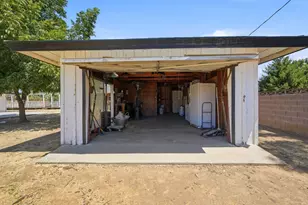 2520 N Temperance Ave, Fresno, CA 93727 - Photo 33