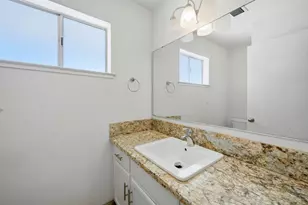 2520 N Temperance Ave, Fresno, CA 93727 - Photo 13