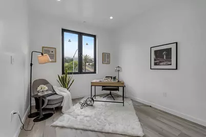 889 McLellan Dr 210, South San Francisco, CA 94080 - Photo 21