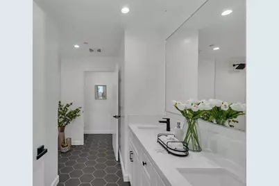889 McLellan Dr 210, South San Francisco, CA 94080 - Photo 15