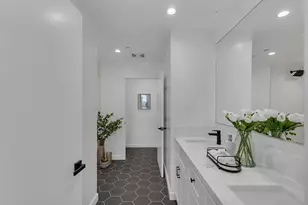 889 McLellan Dr 210, South San Francisco, CA 94080 - Photo 15