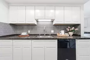 800 N El Camino Real 102, San Mateo, CA 94401 - Photo 13