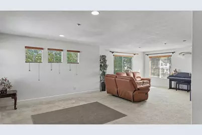 5006 Ridgefield Cir, Fairfield, CA 94534 - Photo 33