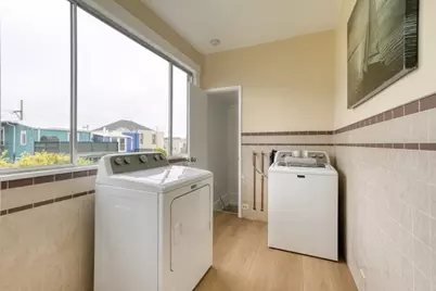 61 Farragut Ave, San Francisco, CA 94112 - Photo 19