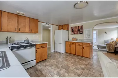 61 Farragut Ave, San Francisco, CA 94112 - Photo 31