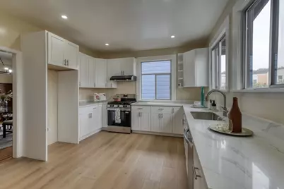 61 Farragut Ave, San Francisco, CA 94112 - Photo 9