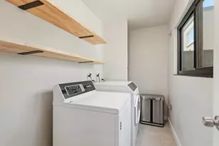 1013 Kingston Ln, Alameda, CA 94502 - Photo 15