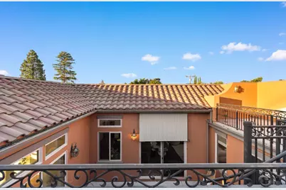 13428 Christie Dr, Saratoga, CA 95070 - Photo 47