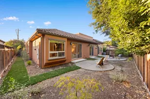 13428 Christie Dr, Saratoga, CA 95070 - Photo 57