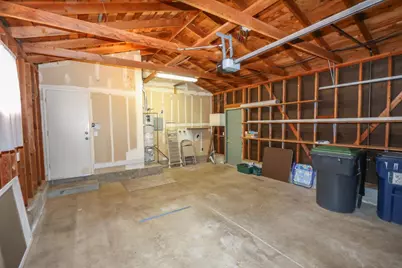 517 Vivienne Dr, Watsonville, CA 95076 - Photo 37