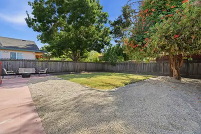 1049 Haven Ave, Redwood City, CA 94063 - Photo 31