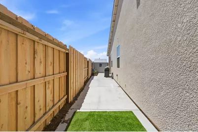 2249 Enchantment Dr, Manteca, CA 95337 - Photo 69