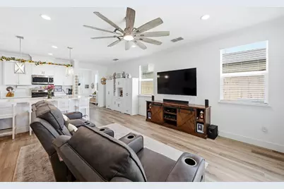 2249 Enchantment Dr, Manteca, CA 95337 - Photo 11