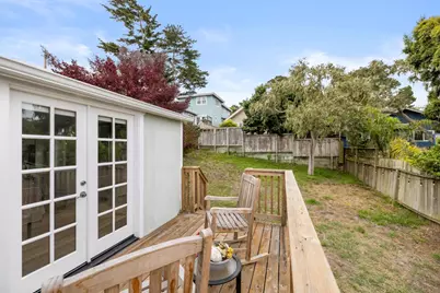 1203 Lincoln Ave, Pacific Grove, CA 93950 - Photo 23