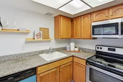 3885 Shamrock Ct, South San Francisco, CA 94080 - Photo 13