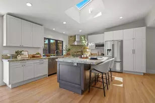 405 Glendale Rd, San Mateo, CA 94402 - Photo 11