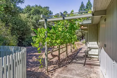 147 Mapache Dr, Portola Valley, CA 94028 - Photo 29