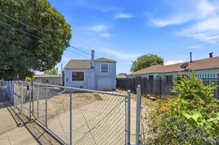 2570 61st Ave, Oakland, CA 94605 - Photo 29