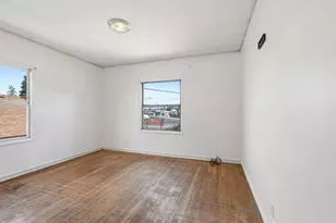 2570 61st Ave, Oakland, CA 94605 - Photo 13
