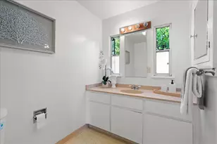 16281 Camino Del Sol, Los Gatos, CA 95032 - Photo 17