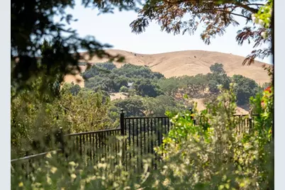 17975 Deer Run Ct, Morgan Hill, CA 95037 - Photo 83