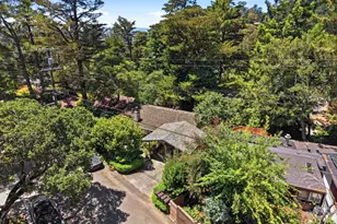 7020 Saroni Dr, Oakland, CA 94611 - Photo 17