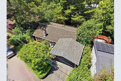 7020 Saroni Dr, Oakland, CA 94611 - Photo 3