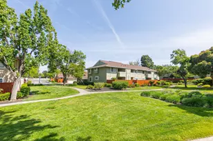 7642 Arbor Creek Cir, Dublin, CA 94568 - Photo 51
