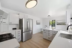 114 E Hillsdale Blvd, San Mateo, CA 94403 - Photo 5