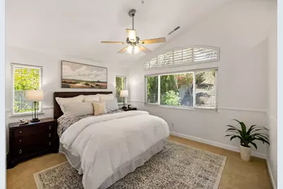 25658 Wisteria Ct, Salinas, CA 93908 - Photo 9
