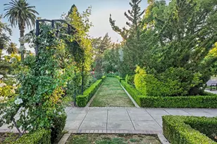 1303 39th St, Sacramento, CA 95816 - Photo 41
