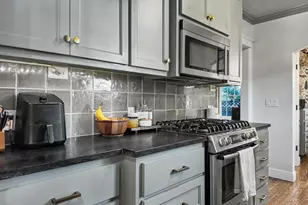 1303 39th St, Sacramento, CA 95816 - Photo 19