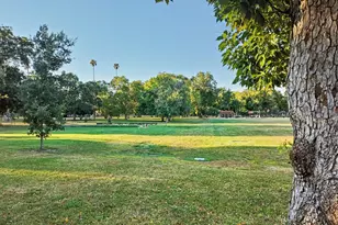 1303 39th St, Sacramento, CA 95816 - Photo 43