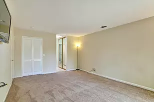 6298 Blauer Ln, San Jose, CA 95135 - Photo 19