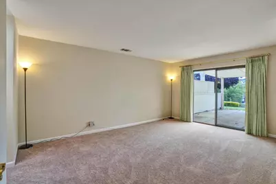 6298 Blauer Ln, San Jose, CA 95135 - Photo 17