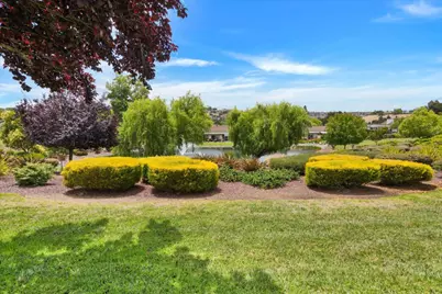 6298 Blauer Ln, San Jose, CA 95135 - Photo 35