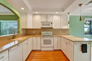 6298 Blauer Ln, San Jose, CA 95135 - Photo 11