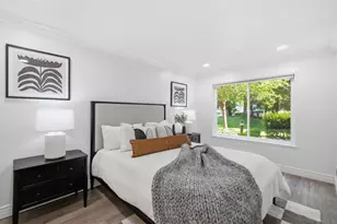 1221 Yarwood Ct, San Jose, CA 95128 - Photo 11