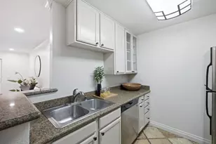 1221 Yarwood Ct, San Jose, CA 95128 - Photo 5