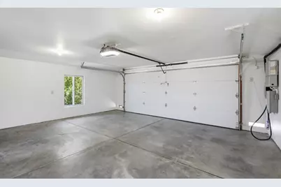 643 Vista Dr, Redwood City, CA 94062 - Photo 55