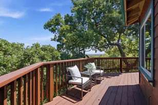 643 Vista Dr, Redwood City, CA 94062 - Photo 11
