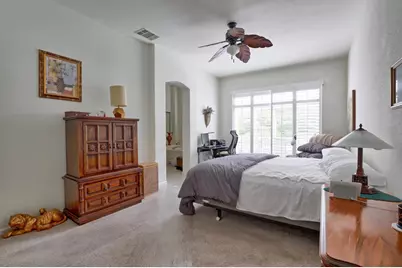8770 Olivas Cir, San Jose, CA 95135 - Photo 23