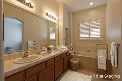 8770 Olivas Cir, San Jose, CA 95135 - Photo 25