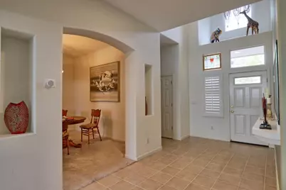 8770 Olivas Cir, San Jose, CA 95135 - Photo 17