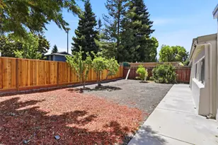 421 Burgoyne St, Mountain View, CA 94043 - Photo 41