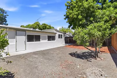 421 Burgoyne St, Mountain View, CA 94043 - Photo 37