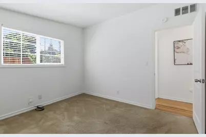 421 Burgoyne St, Mountain View, CA 94043 - Photo 23