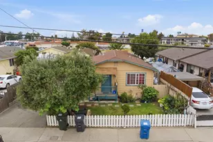 127 N Madeira Ave, Salinas, CA 93905 - Photo 1
